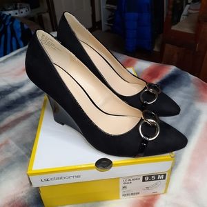Liz Clairborne NWT LC ALASKA Black 9.5